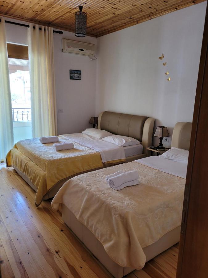 Nako Guest House Bar&Restaurants Përmet Eksteriør billede