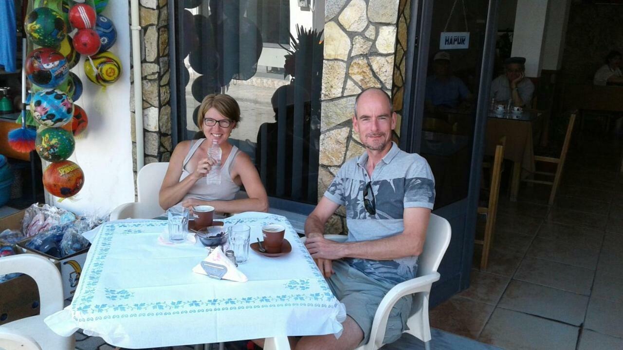 Nako Guest House Bar&Restaurants Përmet Eksteriør billede
